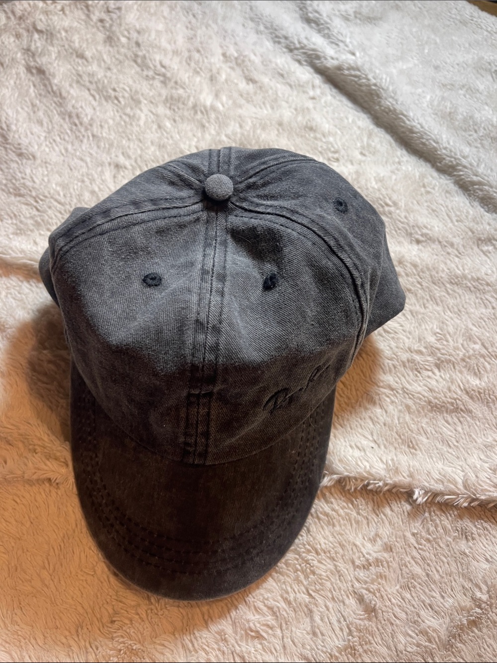 Ray-Ban hat - Picture 2 of 6